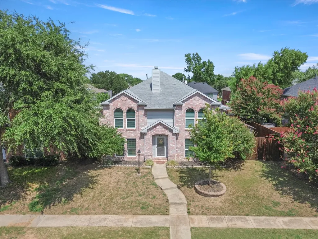 1428 Creekview Drive Lewisville TX 75067