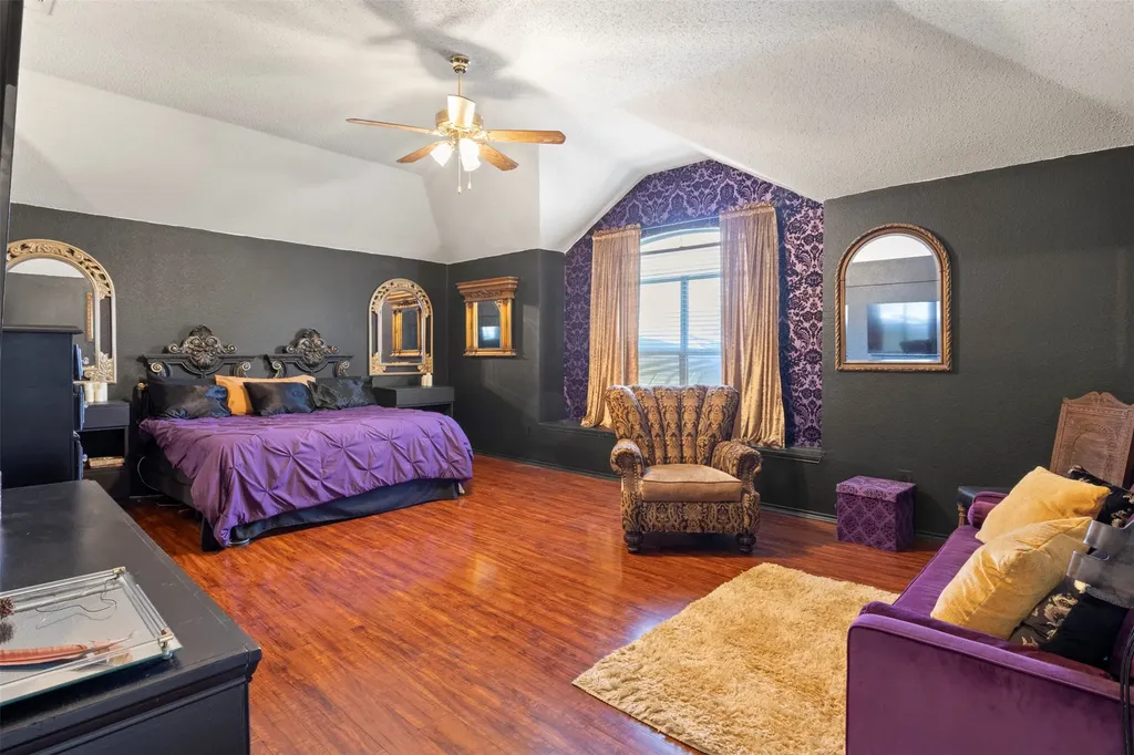 1428 Creekview Drive Lewisville TX 75067