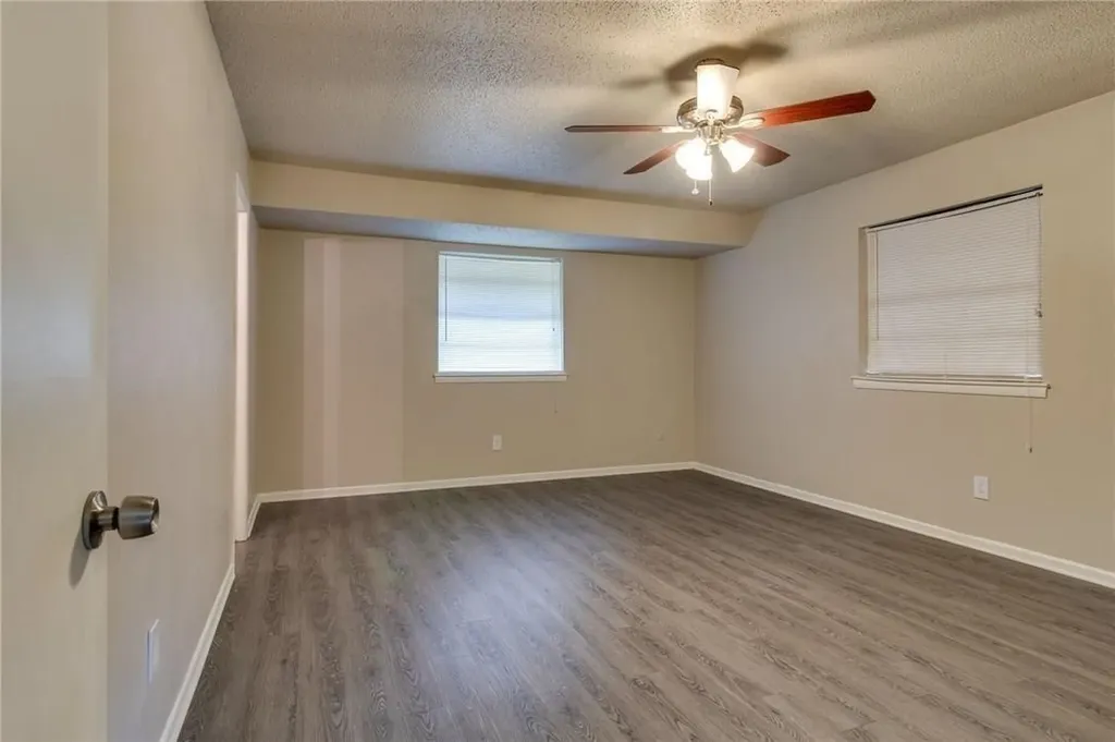 7820 Kermit Fort Worth TX 76116