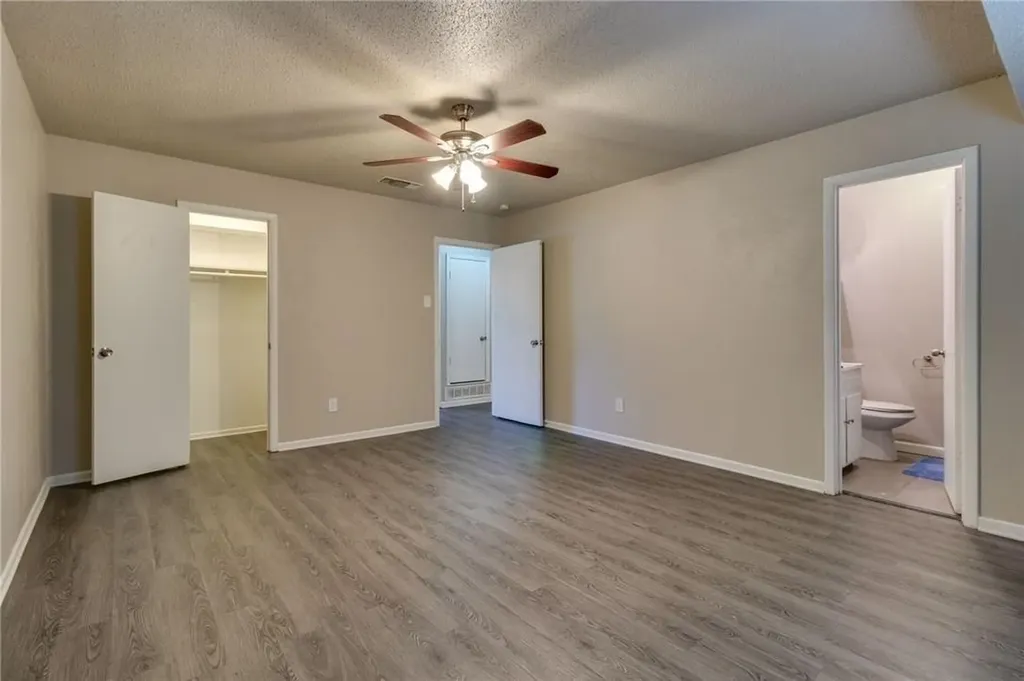 7820 Kermit Fort Worth TX 76116