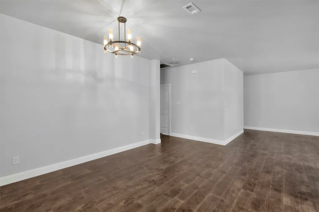 985 Corbitt Lane Fate TX 75189
