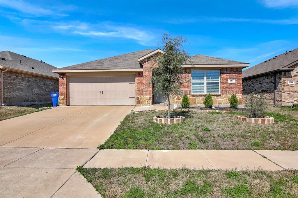 985 Corbitt Lane Fate TX 75189