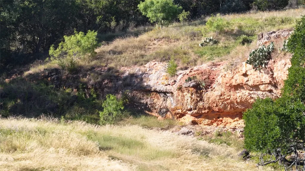 2992 County Road 2400 Lometa TX 76853