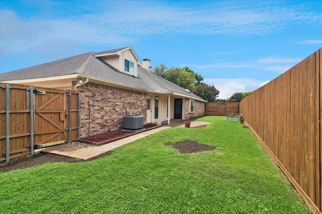 3318 Wells Drive Plano TX 75093