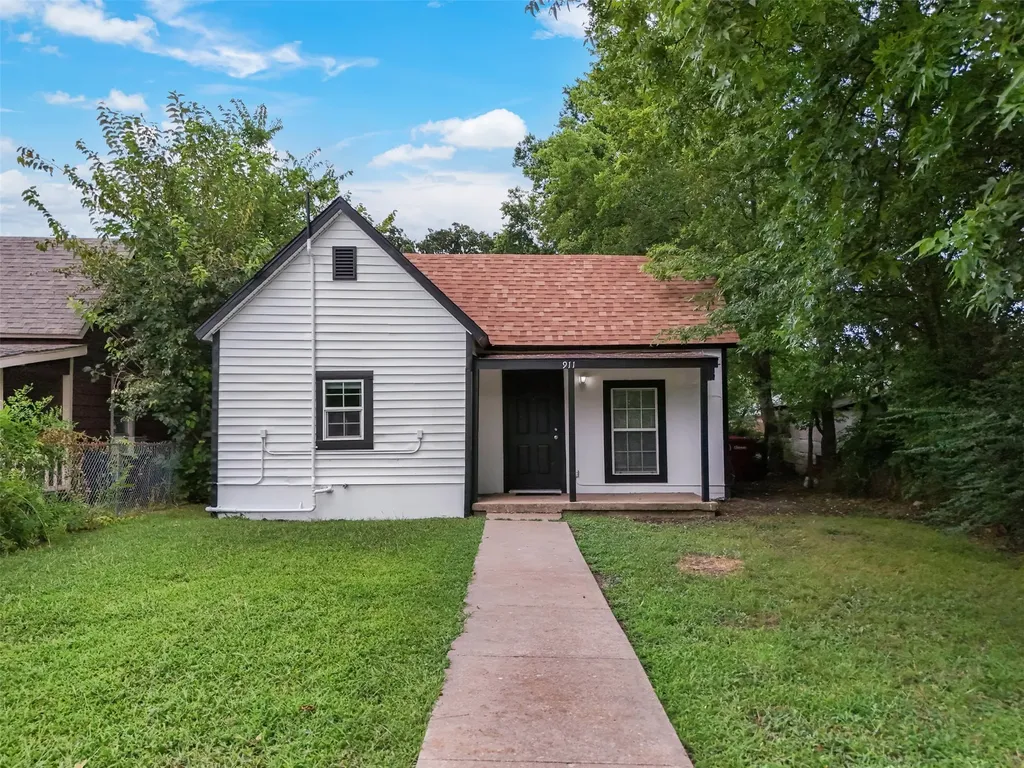 911 N Branch Street Sherman TX 75090