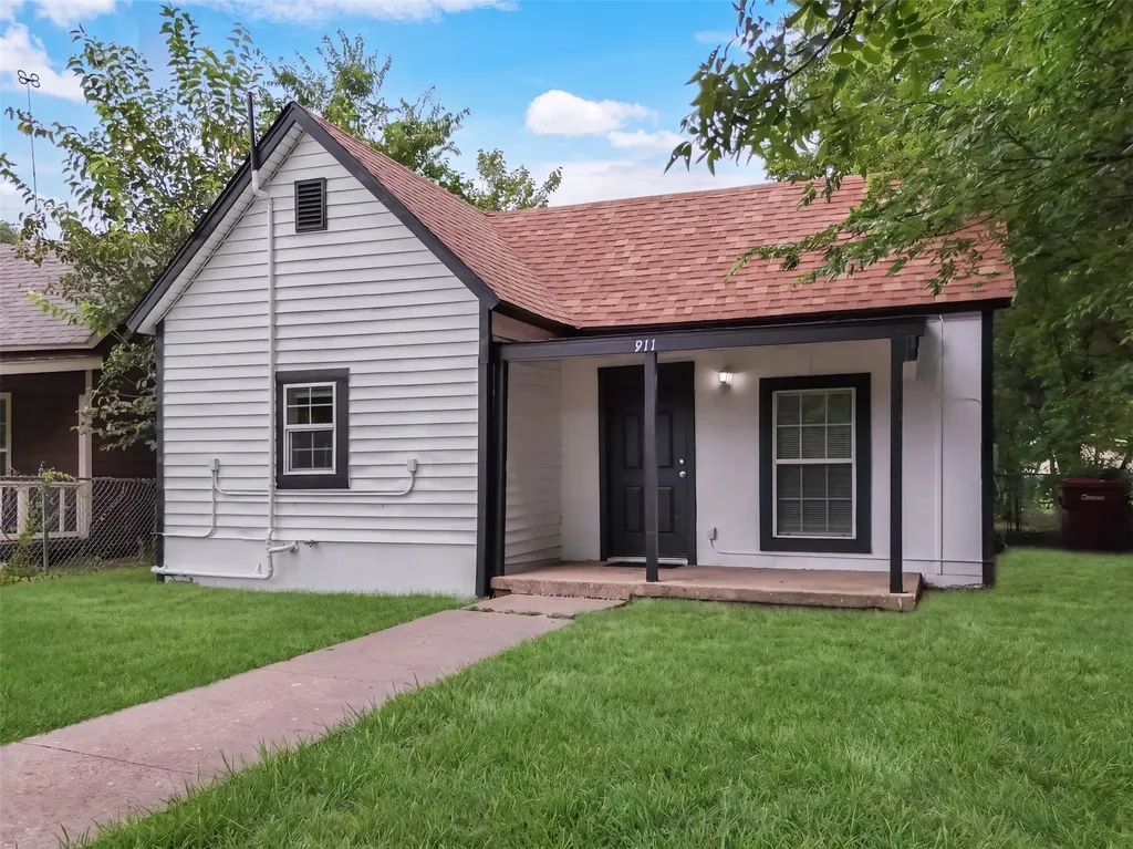 911 N Branch Street Sherman TX 75090