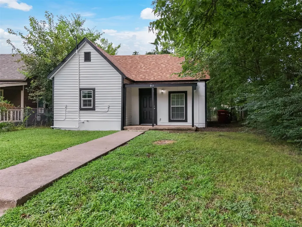 911 N Branch Street Sherman TX 75090