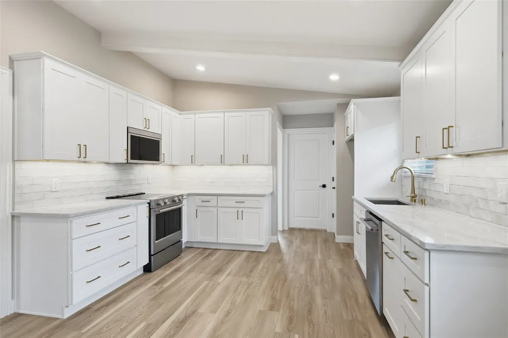 4229 Emerson Drive Plano TX 75093
