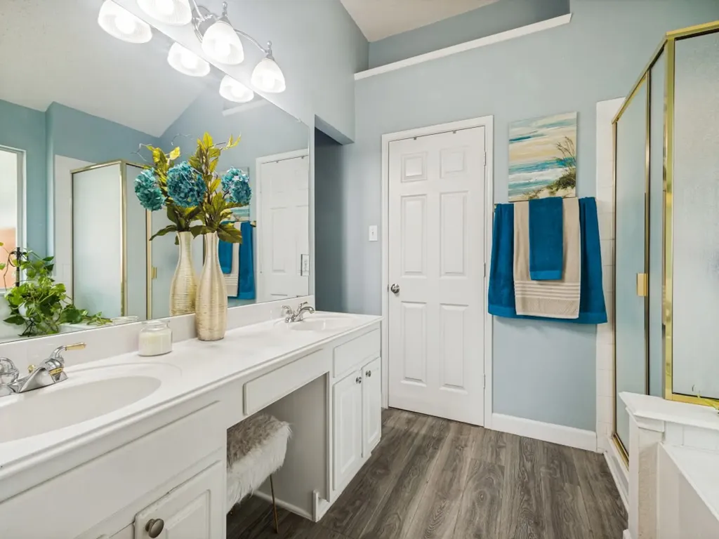 5032 Coral Cove Denton TX 76210