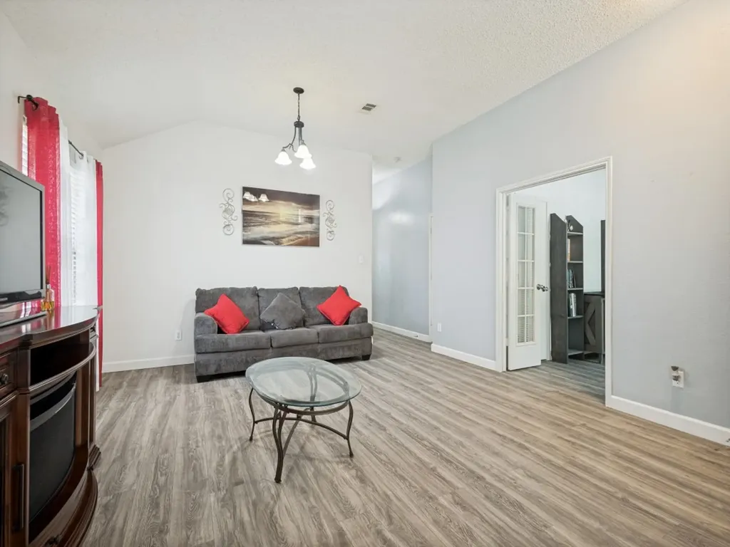 5032 Coral Cove Denton TX 76210