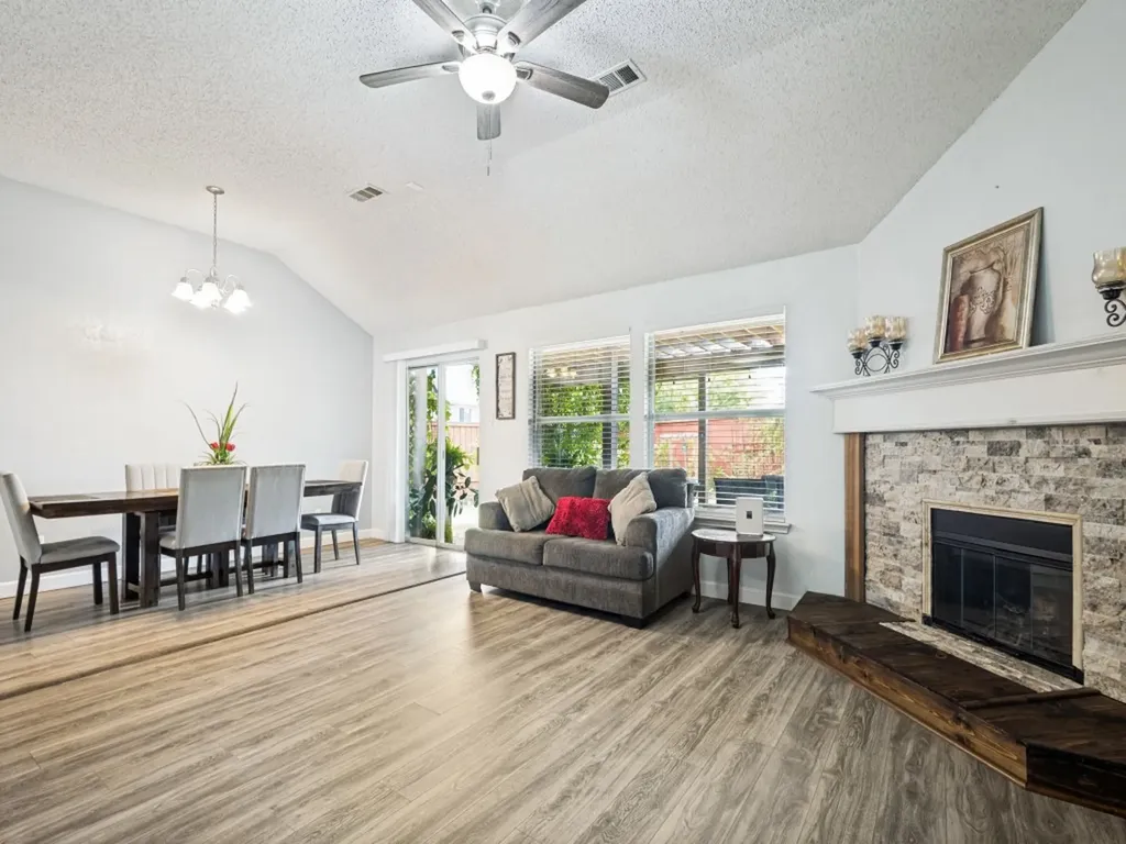 5032 Coral Cove Denton TX 76210