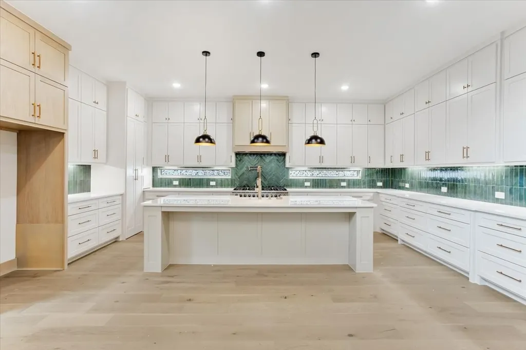 191 Acorn Trail Denison TX 75020