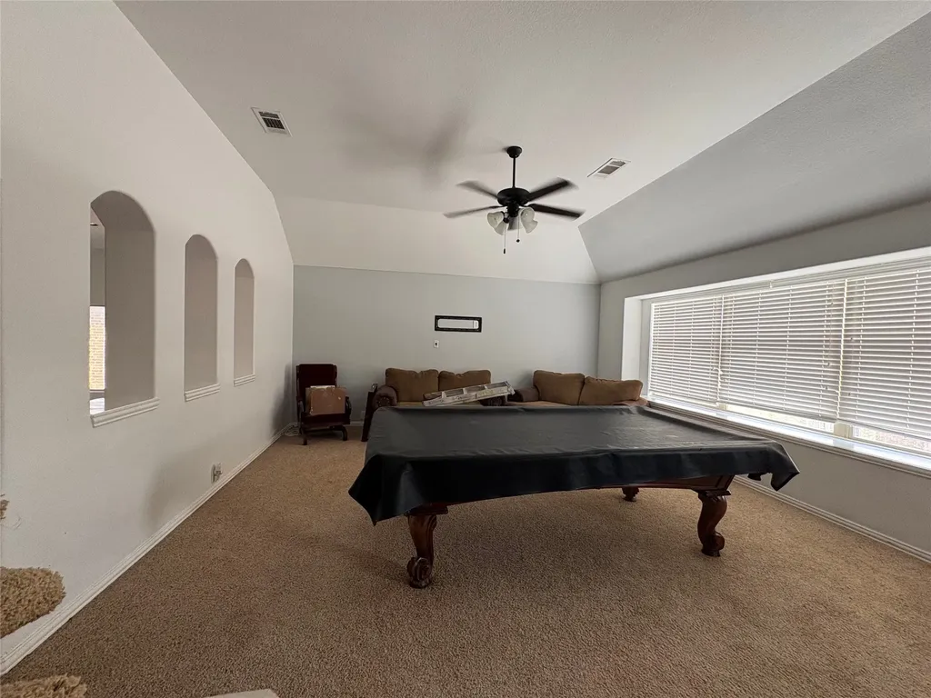 2756 Explorador Grand Prairie TX 75054