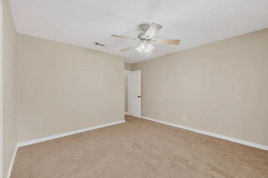 117 W Wilson Avenue Sherman TX 75090
