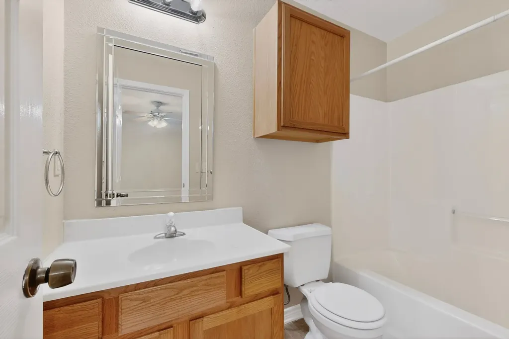 117 W Wilson Avenue Sherman TX 75090