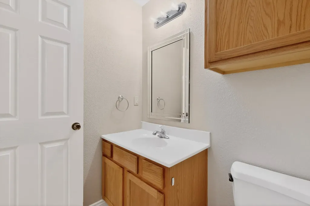 117 W Wilson Avenue Sherman TX 75090