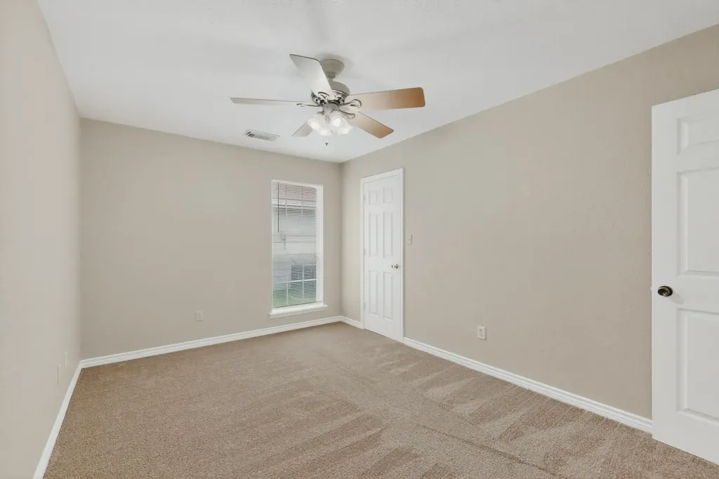 117 W Wilson Avenue Sherman TX 75090