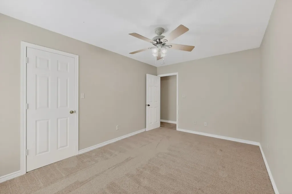 117 W Wilson Avenue Sherman TX 75090