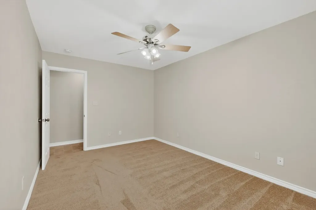 117 W Wilson Avenue Sherman TX 75090