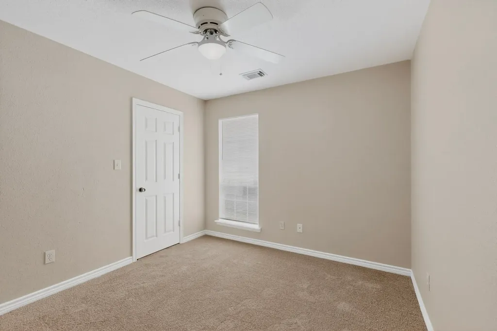 117 W Wilson Avenue Sherman TX 75090