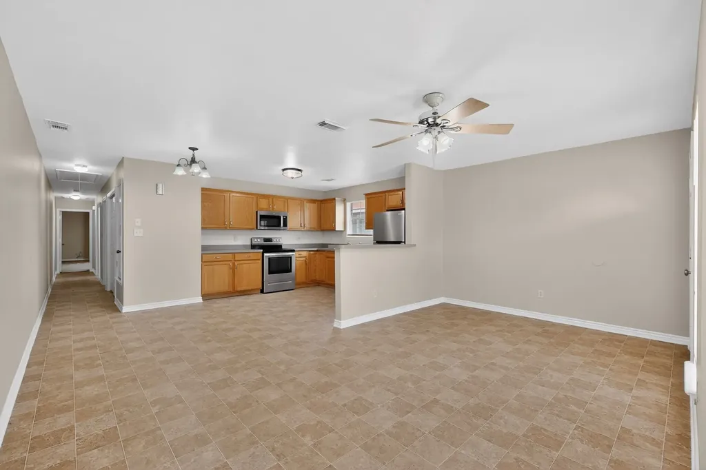 117 W Wilson Avenue Sherman TX 75090