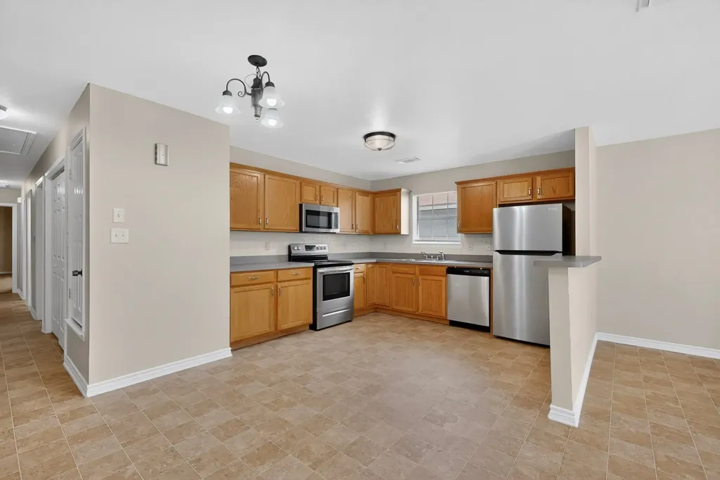 117 W Wilson Avenue Sherman TX 75090
