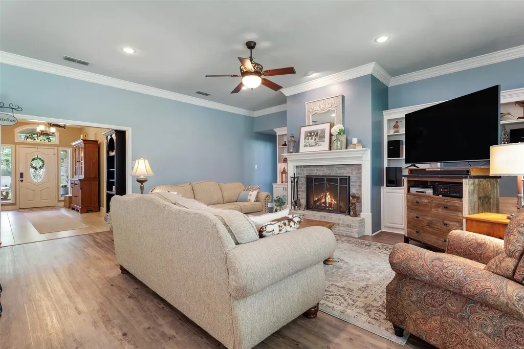 1340 Bridle Path Lindale TX 75771