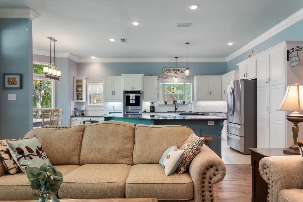 1340 Bridle Path Lindale TX 75771