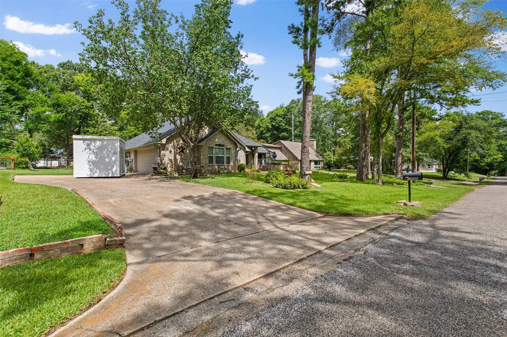 1340 Bridle Path Lindale TX 75771