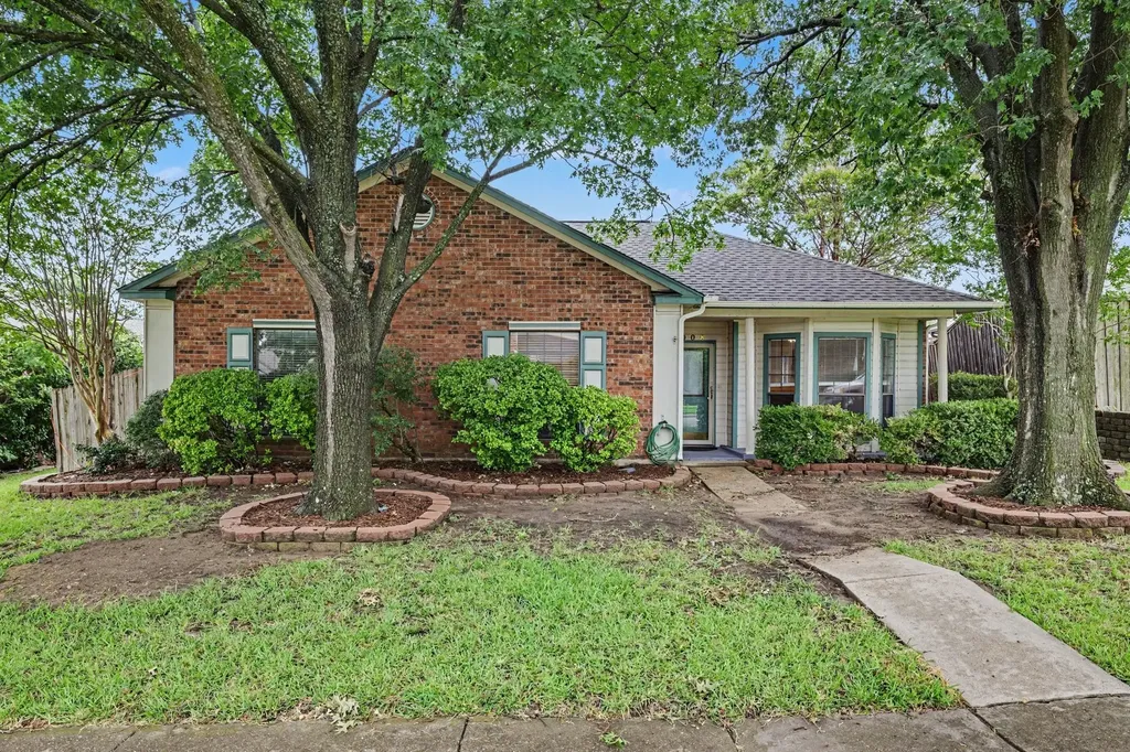 1008 Primrose Street Mesquite TX 75149