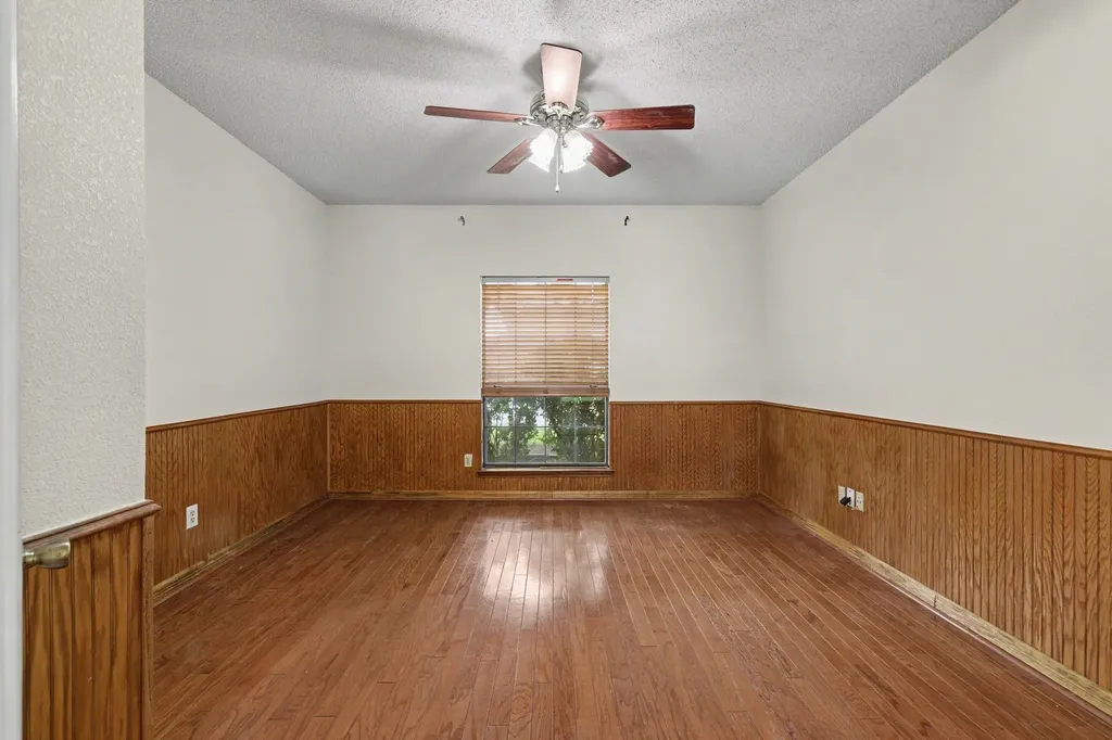 1008 Primrose Street Mesquite TX 75149