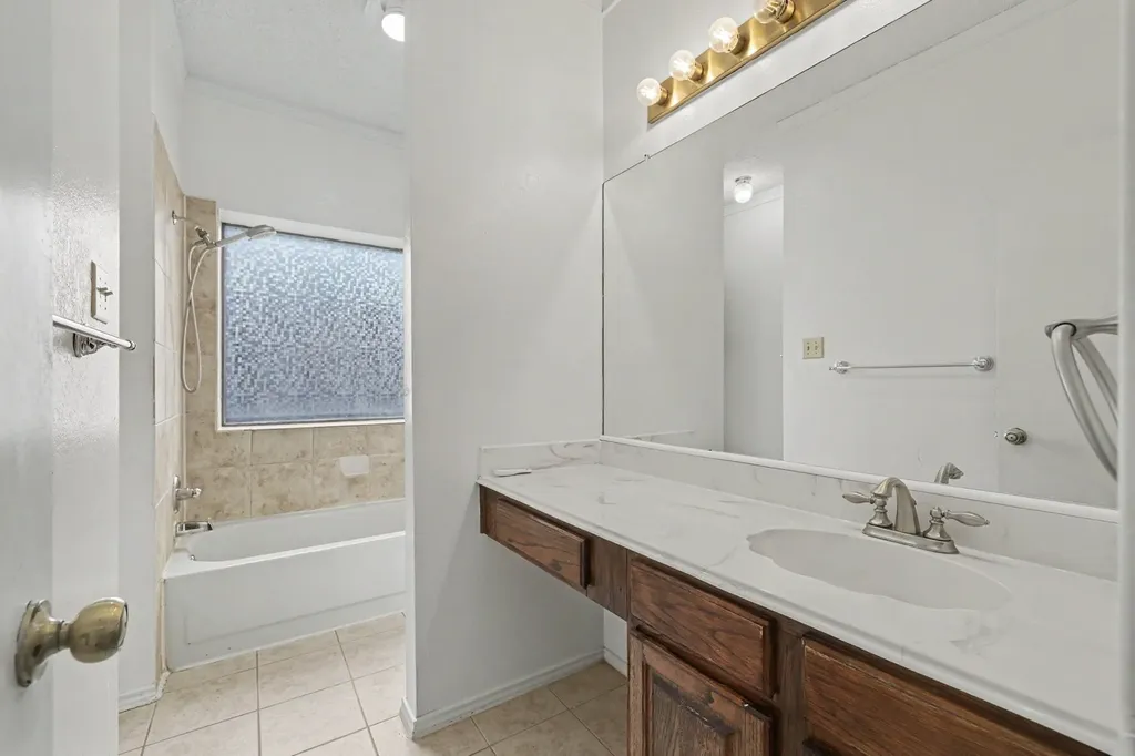 1008 Primrose Street Mesquite TX 75149