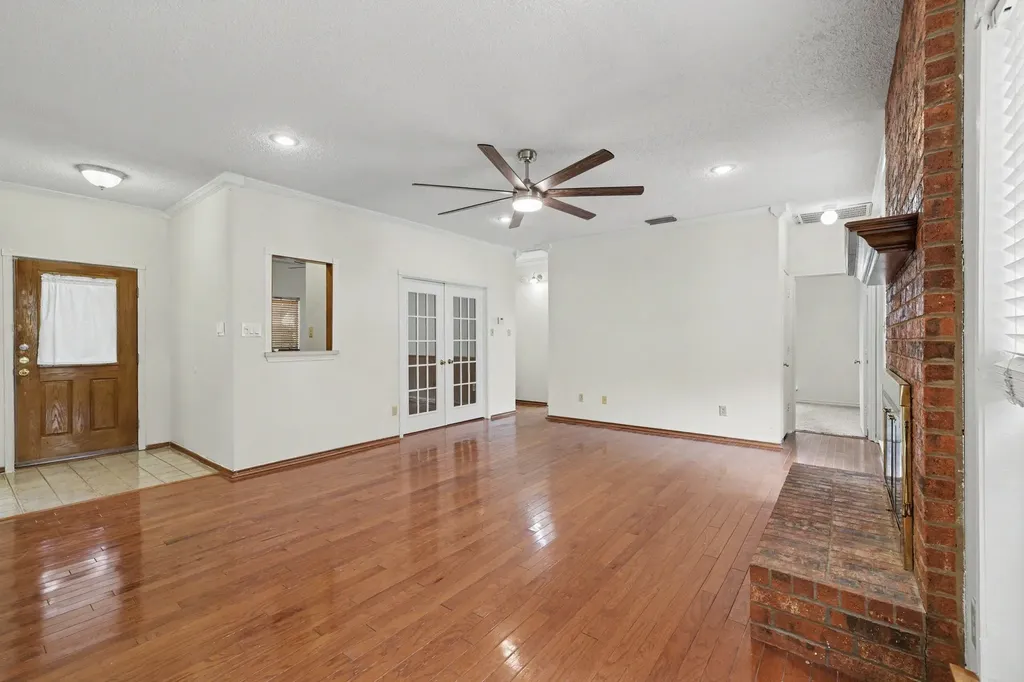 1008 Primrose Street Mesquite TX 75149