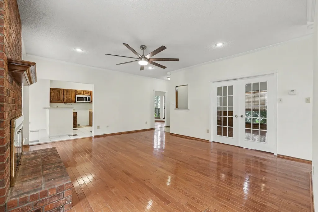 1008 Primrose Street Mesquite TX 75149