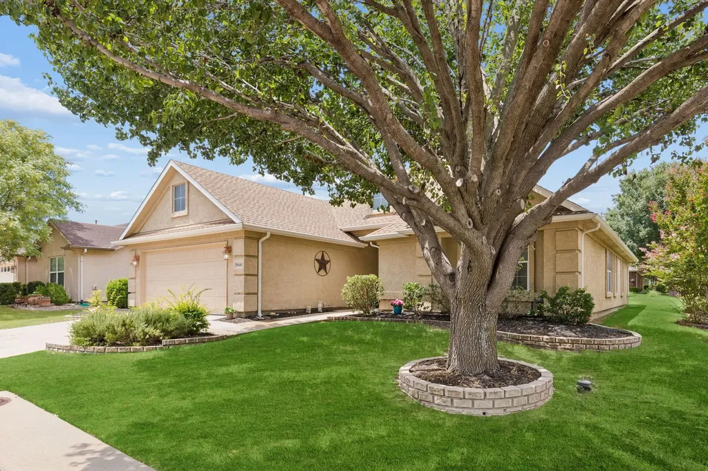9600 Applewood Trail Denton TX 76207