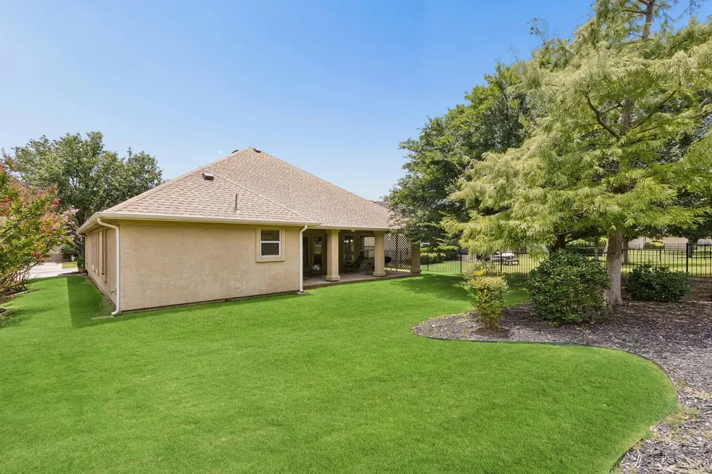 9600 Applewood Trail Denton TX 76207
