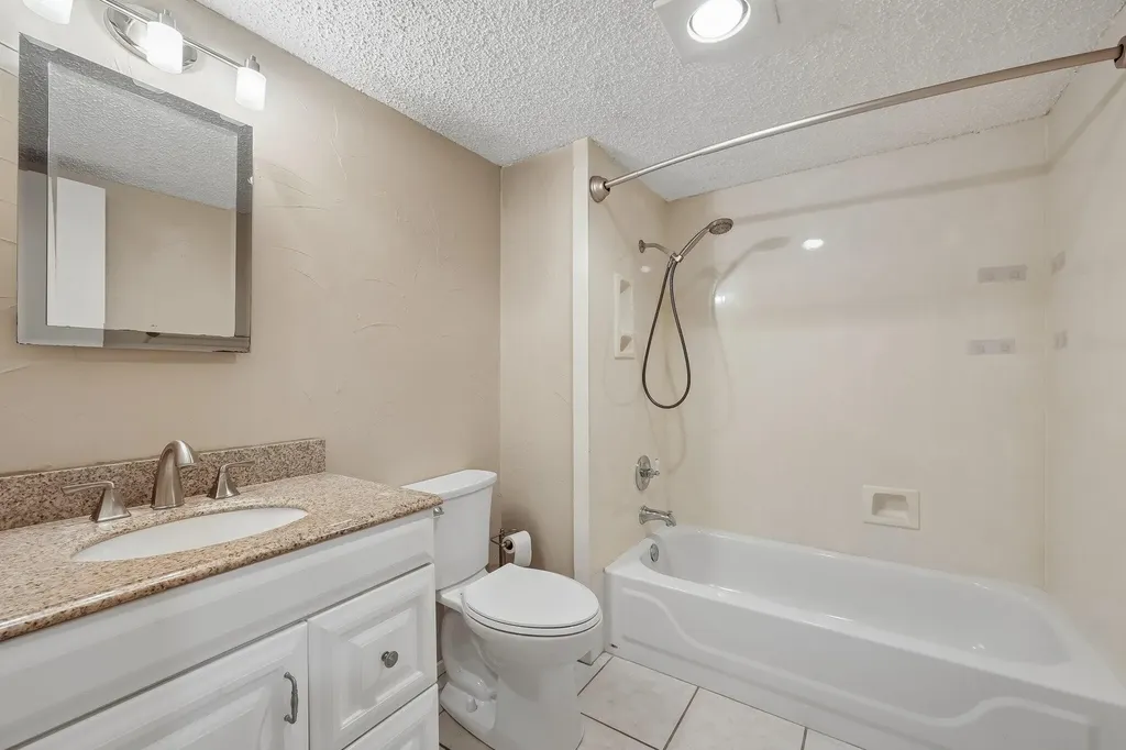2604 Winding Creek Drive Carrollton TX 75007