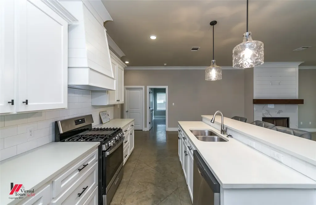 1320 Fuller Cemetery Road Minden LA 71055