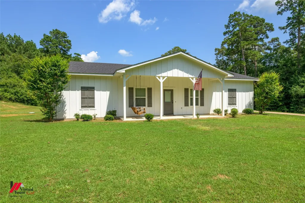 1320 Fuller Cemetery Road Minden LA 71055