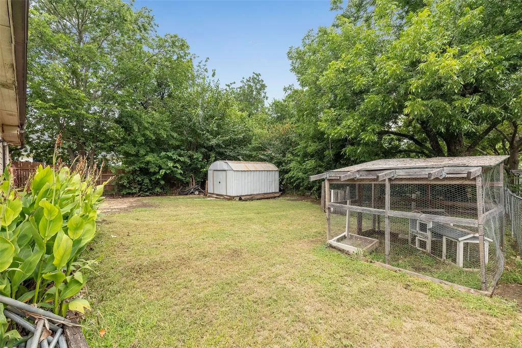403 Walnut Street Grandview TX 76050