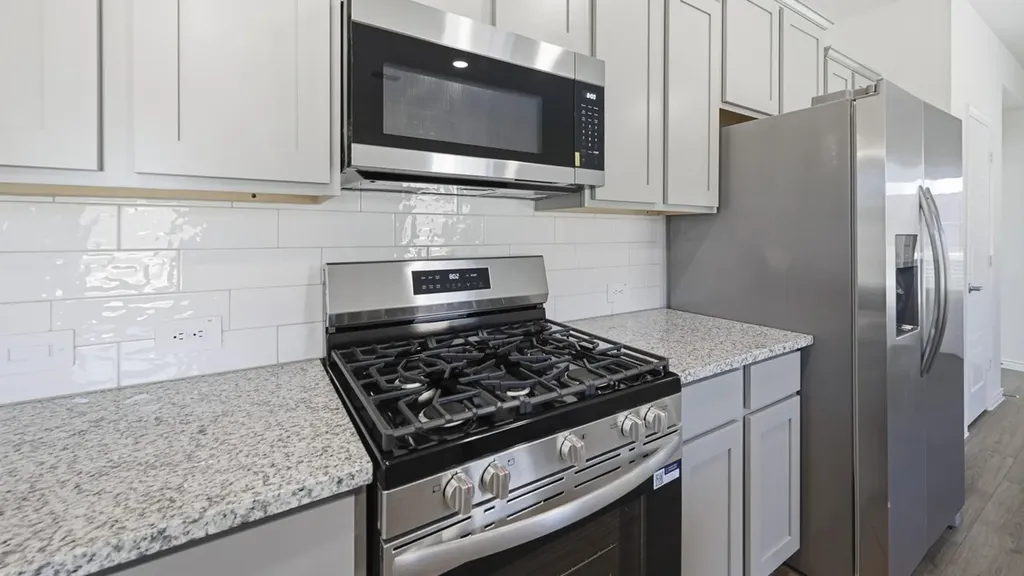 2041 Whispering Lane Celina TX 75009