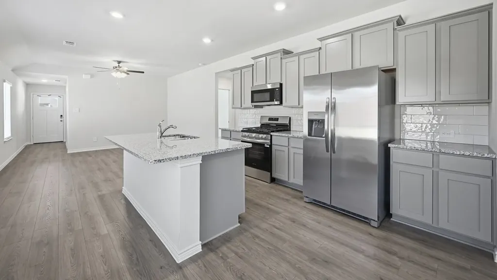 2041 Whispering Lane Celina TX 75009