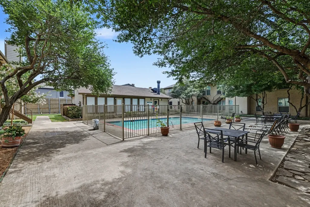 10650 Steppington Drive Dallas TX 75230