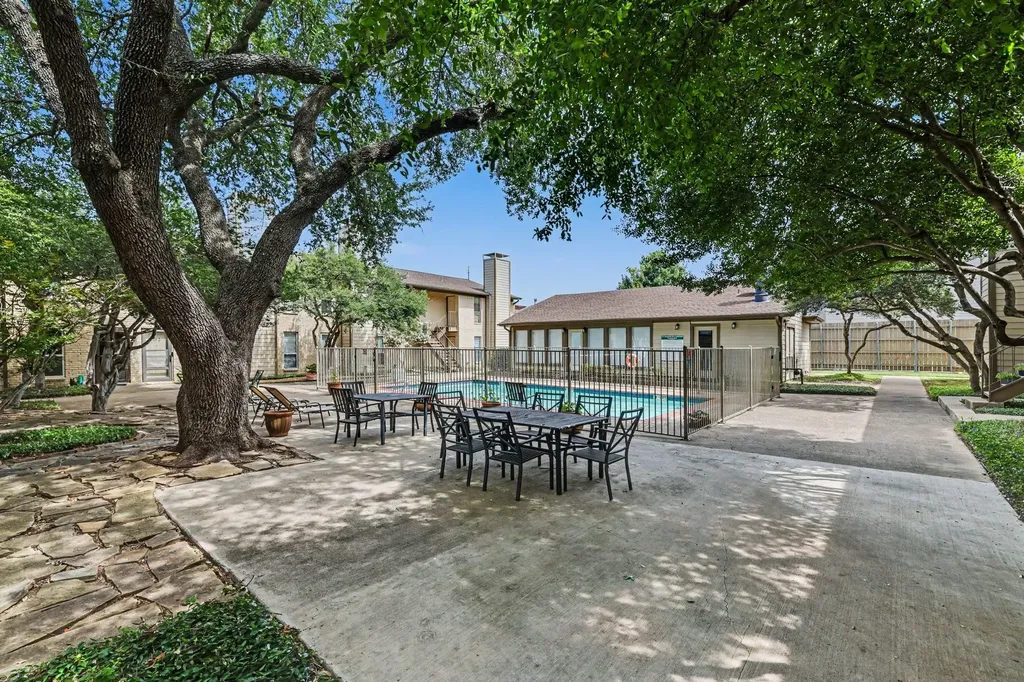 10650 Steppington Drive Dallas TX 75230