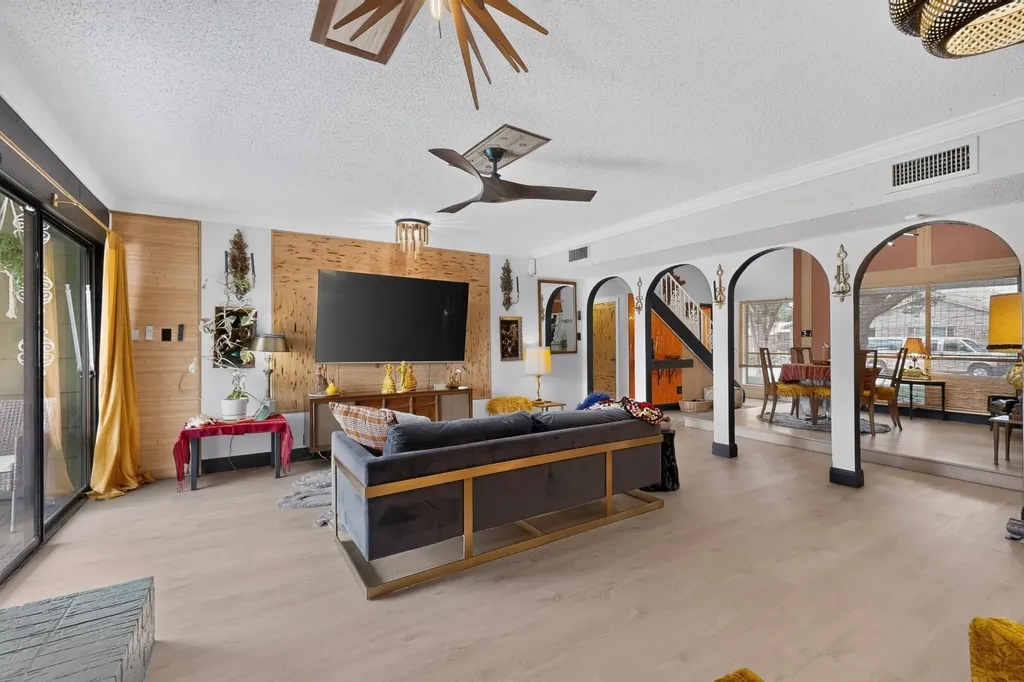 513 San Pedro Drive Garland TX 75043
