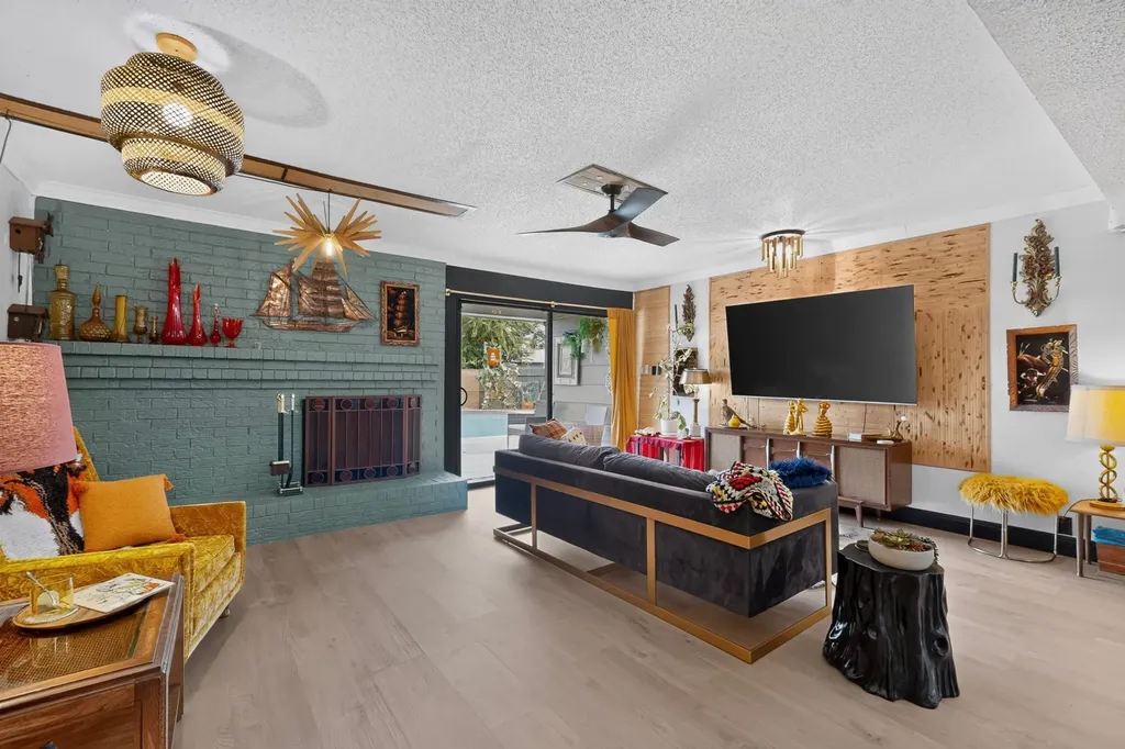 513 San Pedro Drive Garland TX 75043