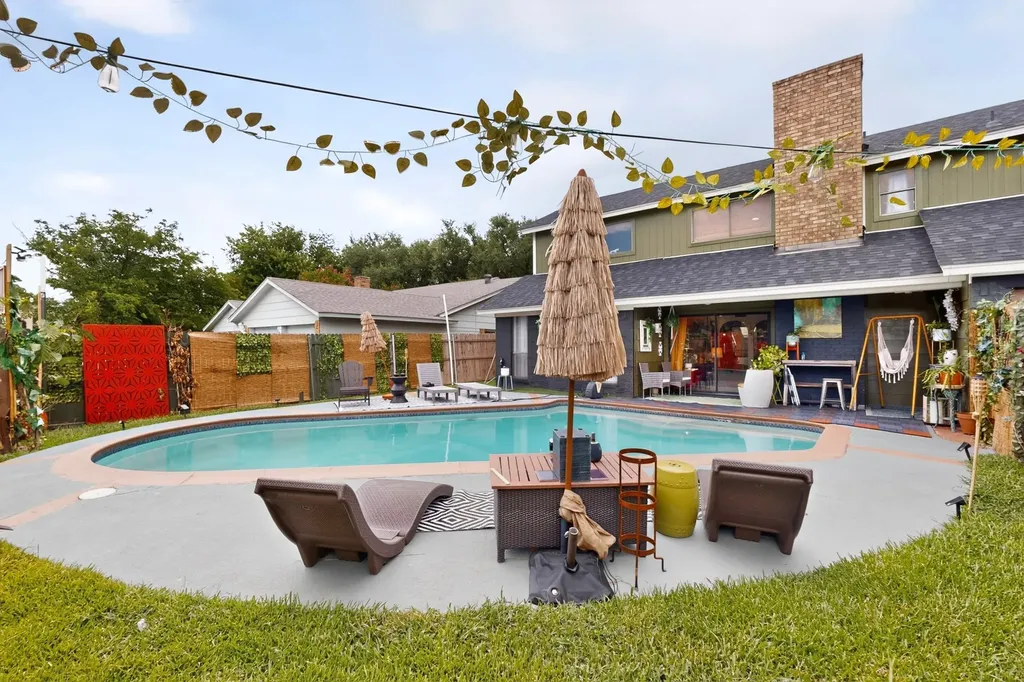 513 San Pedro Drive Garland TX 75043