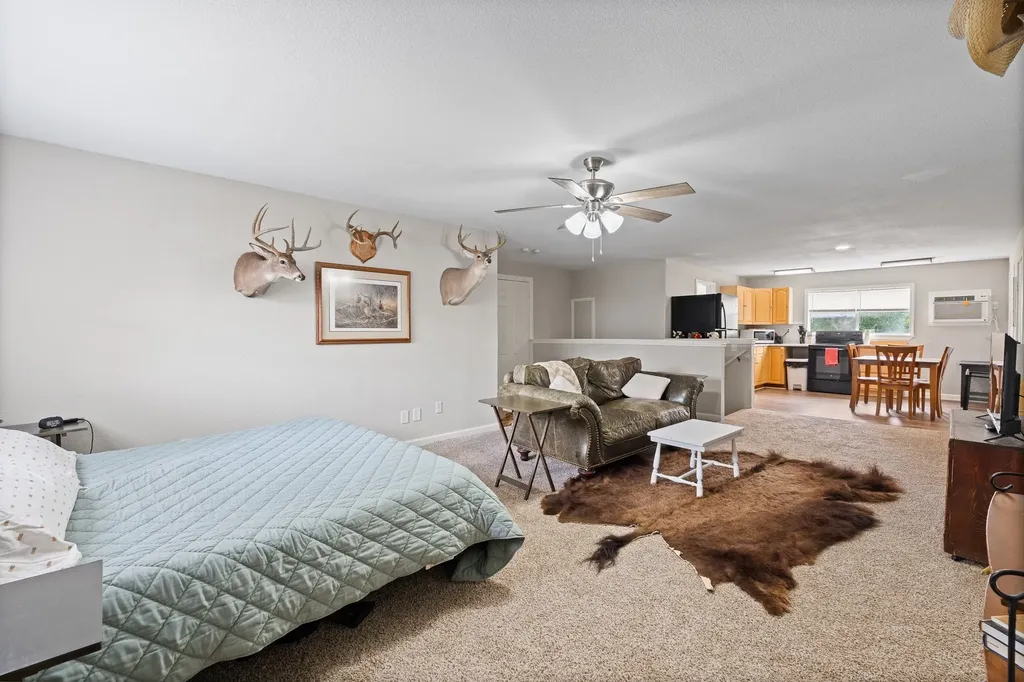521 Woodard Avenue Cleburne TX 76033