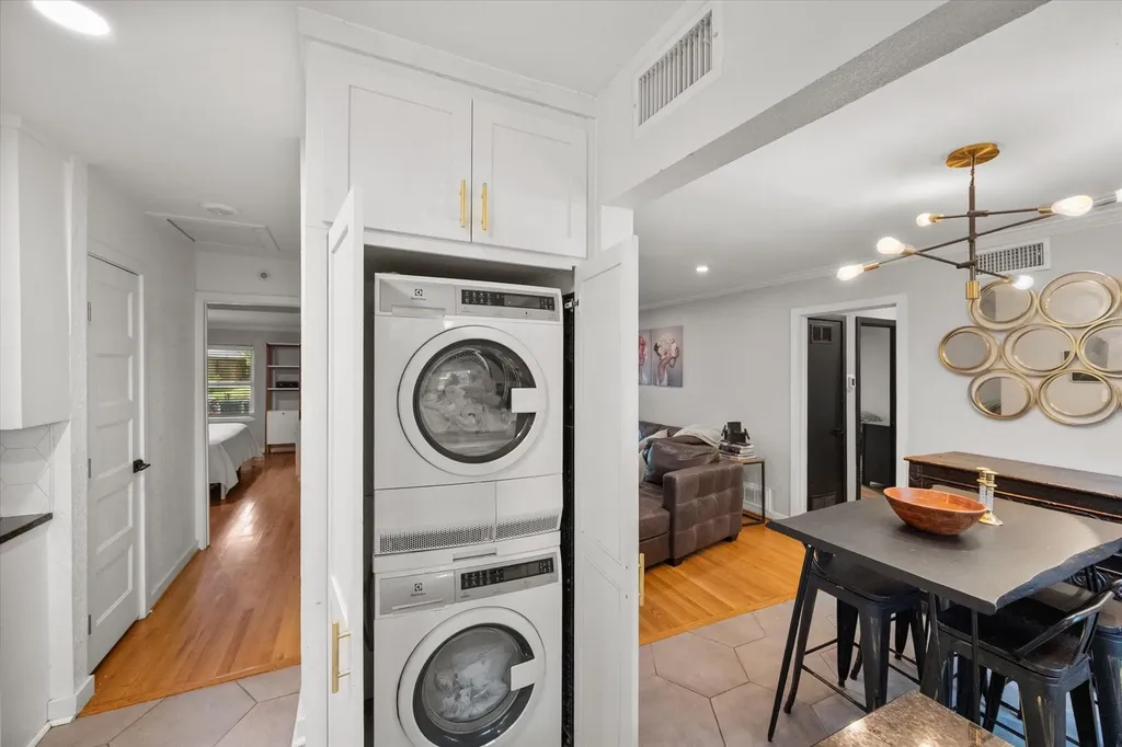 3808 Gaspar Drive Dallas TX 75220