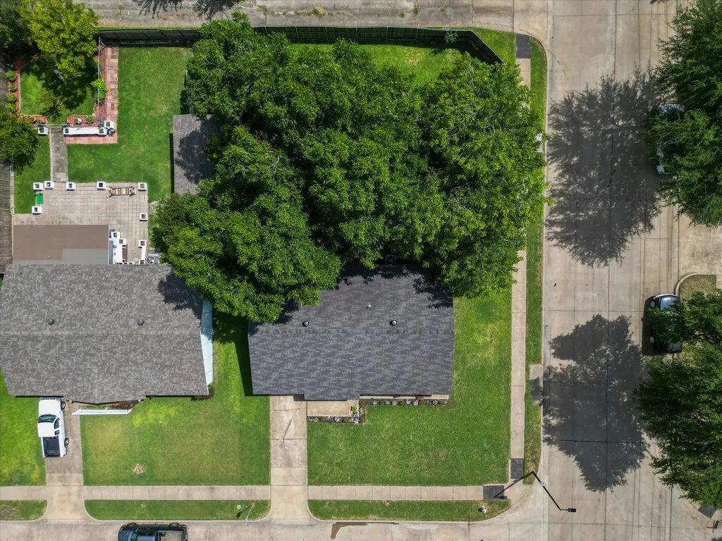 4050 Salem Drive Garland TX 75043